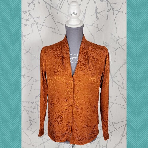 Babaton Orange Snakeskin Button Front V-Neck Power Blouse Career Feminine - Picture 1 of 4